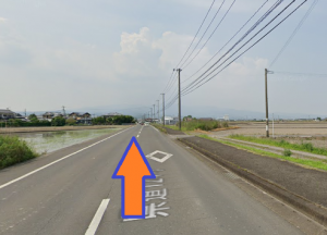 ②県道124号線を道なりに直進