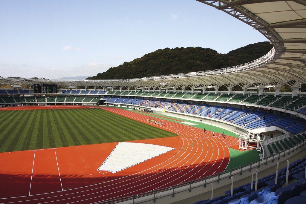 トランスコスモススタジアム長崎 県立総合運動公園陸上競技場 いさはやをもっと楽しく 諫早観光物産コンベンション協会